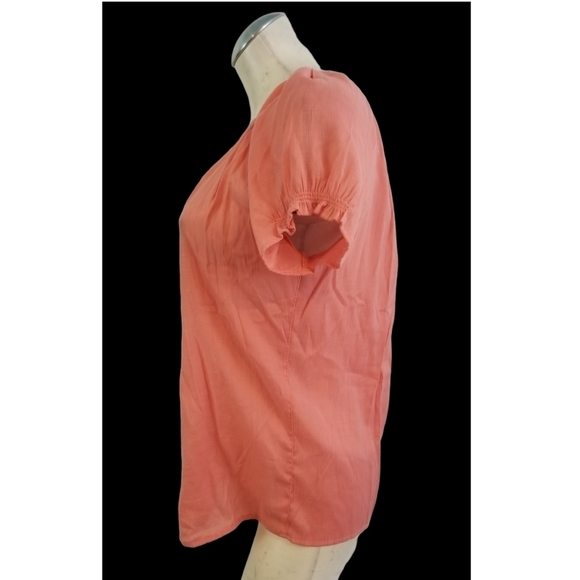 3/$25 Bit & Bridle Size S Coral Short Sleeve Top - Picture 4 of 5